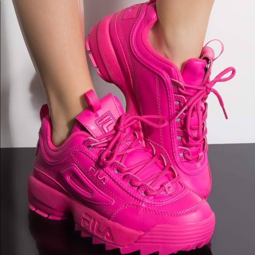 HOT PINK FILAS